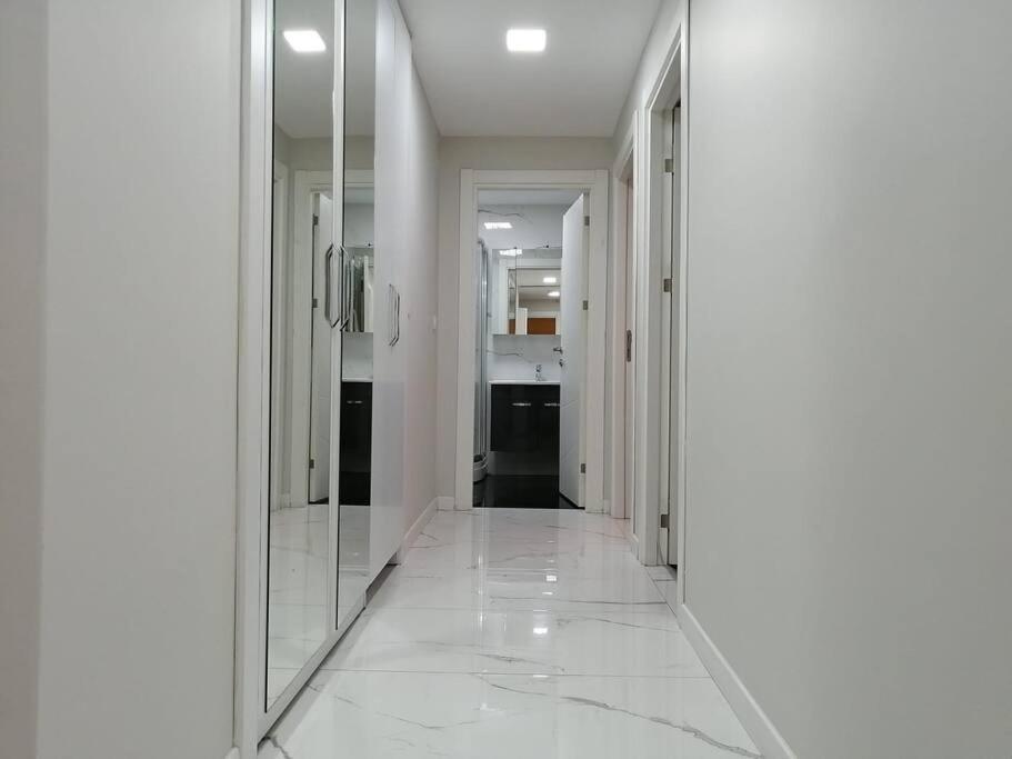 Sisli Apartment, 2 Bedrooms, 250 M Metro, New Modern Residence Provincia di Provincia di Istanbul Esterno foto